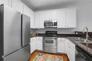 219 Stone Park Dr, Woodstock, GA 30188 - Photo 11