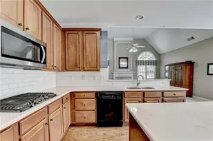 355 Laurel Oak Dr, Suwanee, GA 30024 - Photo 11