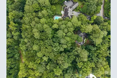 1037 Davis Drive, Sandy Springs, GA 30327 - Photo 3