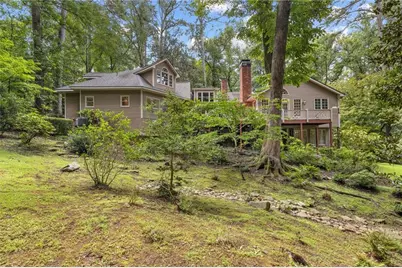1037 Davis Drive, Sandy Springs, GA 30327 - Photo 11