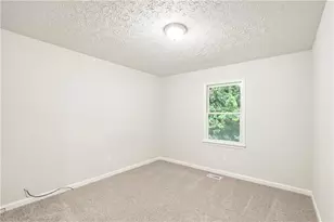 484 Legacy Park Dr, Powder Springs, GA 30127 - Photo 5