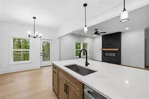 784 Sherwood Rd, Gainesville, GA 30501 - Photo 9