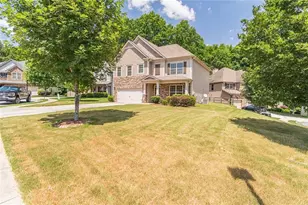 4769 Bogan Meadows Dr, Buford, GA 30519 - Photo 3
