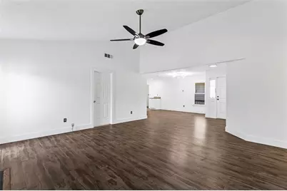 140 Grayland Creek Drive, Lawrenceville, GA 30046 - Photo 13