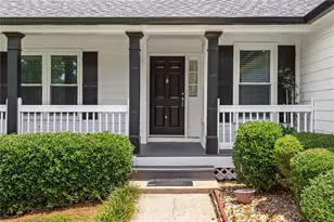 140 Grayland Creek Dr, Lawrenceville, GA 30046 - Photo 3