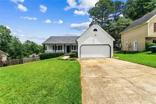 140 Grayland Creek Dr, Lawrenceville, GA 30046 - Photo 1