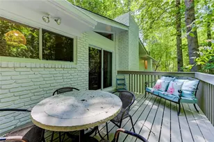 570 Elden Dr, Atlanta, GA 30342 - Photo 19