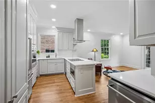 19 Lullwater Pl NE, Atlanta, GA 30307 - Photo 13