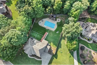 307 Tall Pines Court, Canton, GA 30114 - Photo 5