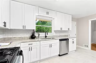 2167 Cloverdale Dr SE, Atlanta, GA 30316 - Photo 9