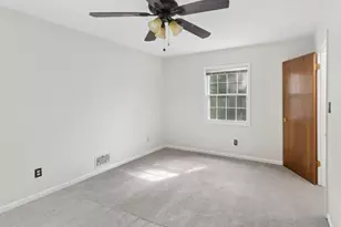 6342 Bell Haven Ln, Riverdale, GA 30296 - Photo 19