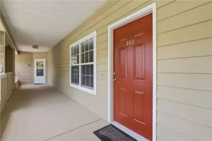 92 Glen Eagle Ct, Clayton, GA 30525 - Photo 3