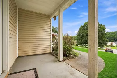 1105 Poplar Lane, Loganville, GA 30052 - Photo 3