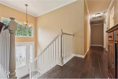 4718 Middleboro Lane, Gainesville, GA 30506 - Photo 7