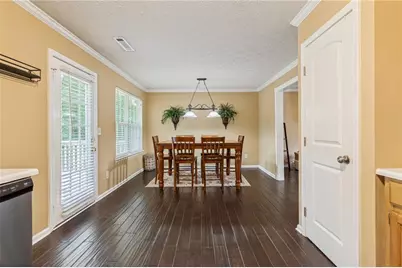 4718 Middleboro Lane, Gainesville, GA 30506 - Photo 17