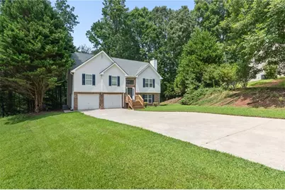 4718 Middleboro Lane, Gainesville, GA 30506 - Photo 3