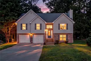 4718 Middleboro Ln, Gainesville, GA 30506 - Photo 1