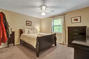 4831 Highpoint Dr NE, Marietta, GA 30066 - Photo 11