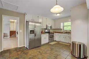 4831 Highpoint Dr NE, Marietta, GA 30066 - Photo 5