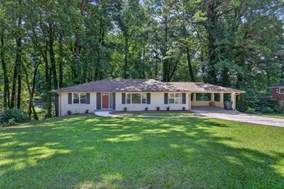 2418 Meadow Lark Drive, East Point, GA 30344 - Photo 3