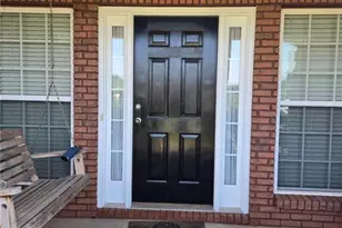 1227 Alex Dr, Winder, GA 30680 - Photo 3