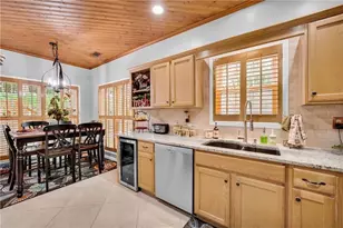 5724 Newberry Point Dr, Flowery Branch, GA 30542 - Photo 19