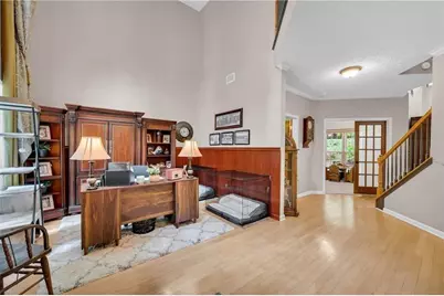 5724 Newberry Point Drive, Flowery Branch, GA 30542 - Photo 5