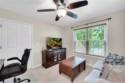 5724 Newberry Point Drive, Flowery Branch, GA 30542 - Photo 35