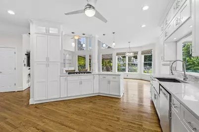 5343 Lake View Club, Dunwoody, GA 30338 - Photo 7