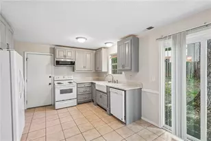 4701 Valley Ridge Dr, Duluth, GA 30096 - Photo 7