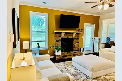 330 Darien Drive, Senoia, GA 30276 - Photo 9