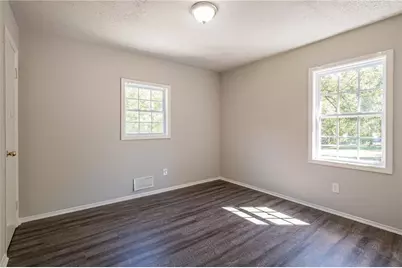 1798 Dogwood Court, Snellville, GA 30078 - Photo 23