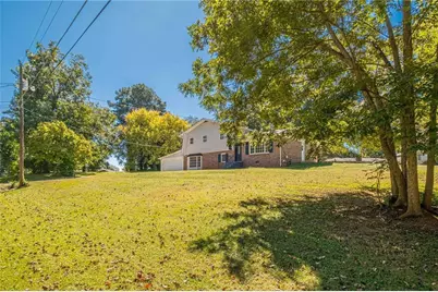 1798 Dogwood Court, Snellville, GA 30078 - Photo 5