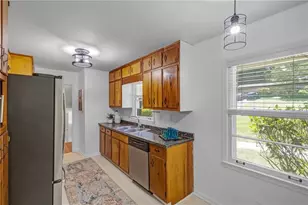 2544 W Laurel Ridge Dr, Decatur, GA 30033 - Photo 11