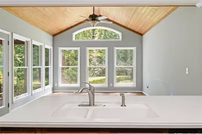 1365 Holly Bank Circle, Atlanta, GA 30338 - Photo 15