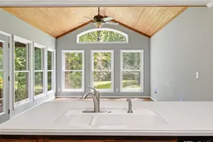 1365 Holly Bank Cir, Atlanta, GA 30338 - Photo 15