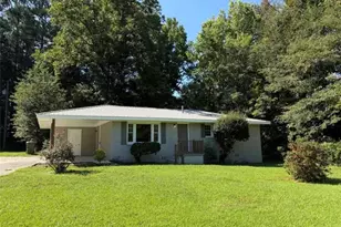 1289 Stewart St, Carrollton, GA 30117 - Photo 3