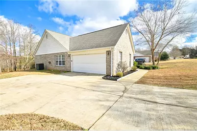 719 Overlook Drive, Winder, GA 30680 - Photo 33
