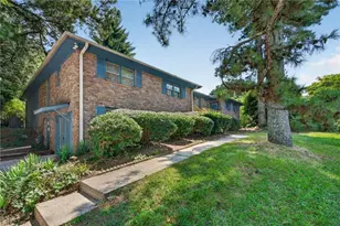3292 Holly Springs Road NE, Marietta, GA 30062 - Photo 29