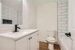 895 Kings Grant Dr NW, Atlanta, GA 30318 - Photo 13