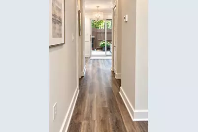 1818 Ashborough Circle SE #D, Marietta, GA 30067 - Photo 5
