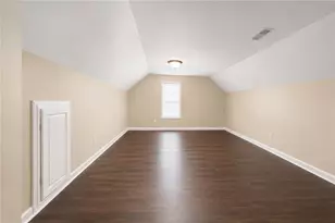 2315 Lake Royale Dr, Riverdale, GA 30296 - Photo 9