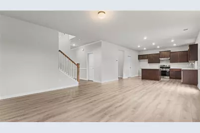 215 Hampton Hollow Drive, Jefferson, GA 30549 - Photo 5