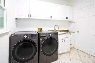 700 S Brighton Court NW, Atlanta, GA 30327 - Photo 37