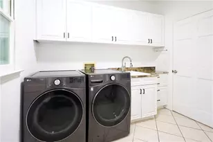 700 S Brighton Ct NW, Atlanta, GA 30327 - Photo 37