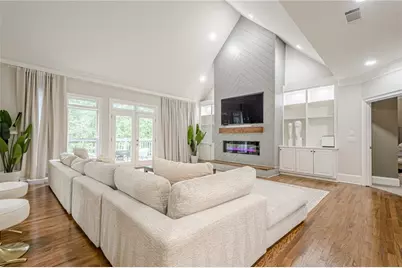 700 S Brighton Court NW, Atlanta, GA 30327 - Photo 17