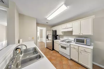 170 Calborne Court, Johns Creek, GA 30005 - Photo 7
