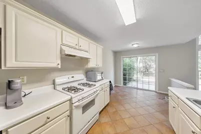 170 Calborne Court, Johns Creek, GA 30005 - Photo 9