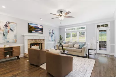 112 Grandcrest Drive, Suwanee, GA 30024 - Photo 9