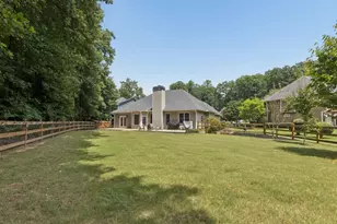 3850 Bridle Creek Dr, Suwanee, GA 30024 - Photo 5